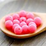 Vinatge Hot Pink Round Luc..