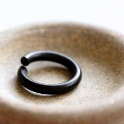 Vintage 15mm Matte Black Jumprings